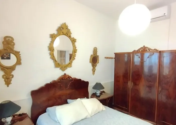 Piso En El Casco Antiguo Con Patio Privado Διαμέρισμα
